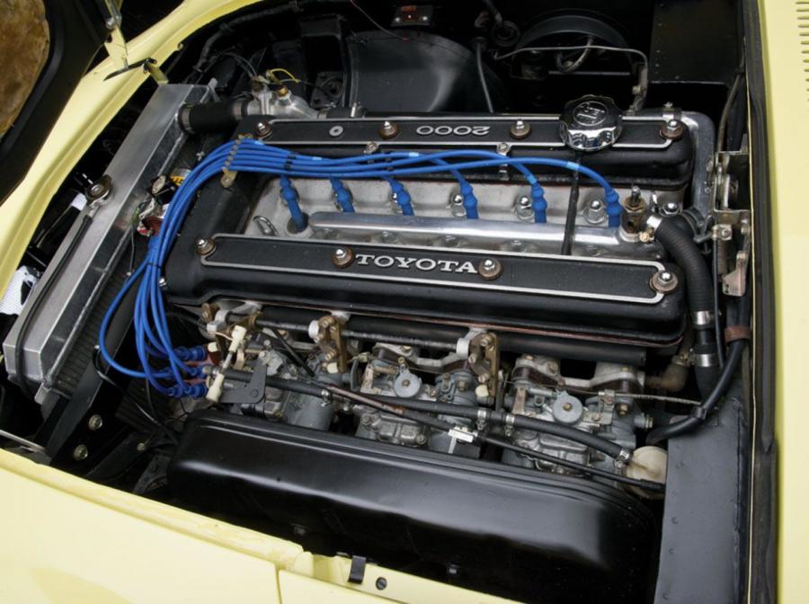  Toyota 2000GT 1967 года  (фото 23 из 27)